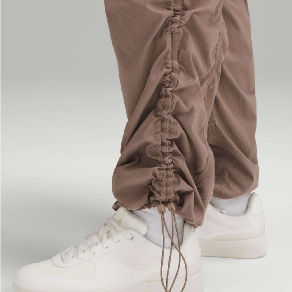 Relaxed Fit Mid Rise Studio Pants - Picture 5 of 6